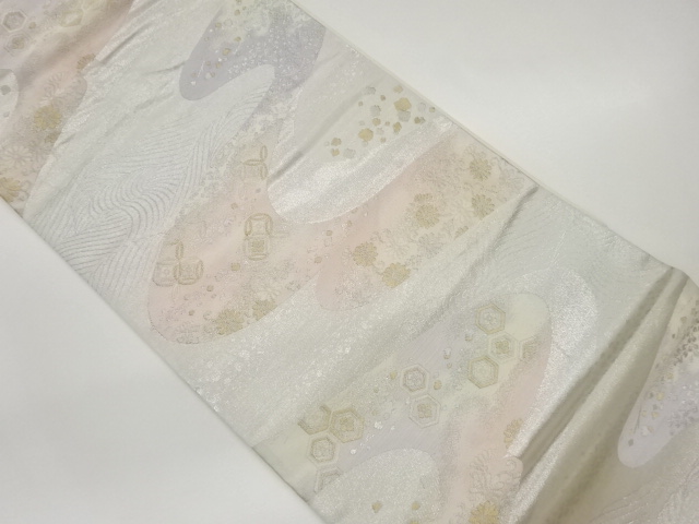 曲線に菊唐草・七宝・亀甲模様織出し袋帯